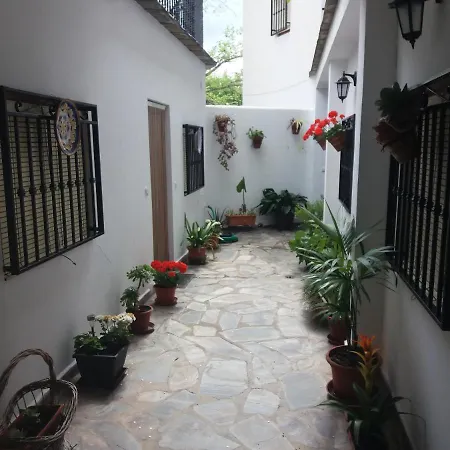 Balcon De La Alpujarra Apartamento *